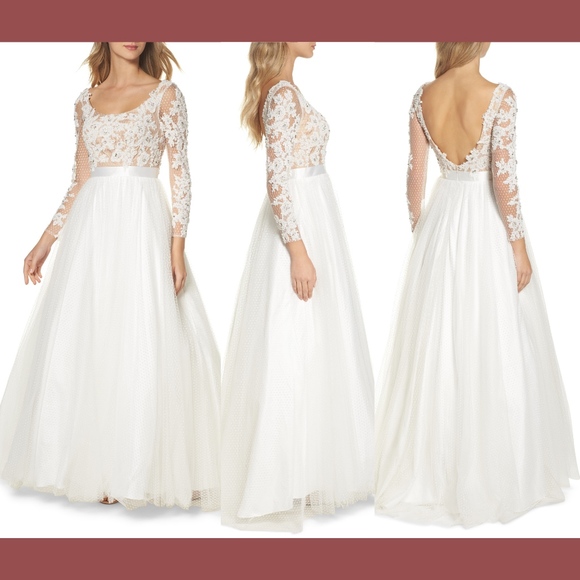 Mac Duggal Dresses & Skirts - NEW Mac Duggal Beaded Bodice Gown in Ivory/Nude‎ [SZ 4 ]